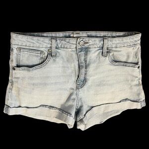 RE generation Celebrity Pink (10.5”) Rise Light Wash Jean Shorts Size 13/31.
